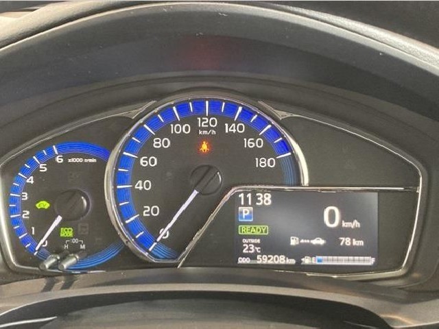 TOYOTA COROLLA AXIO 2016 Image 23