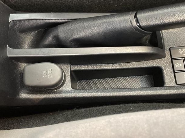 TOYOTA COROLLA AXIO 2016 Image 25