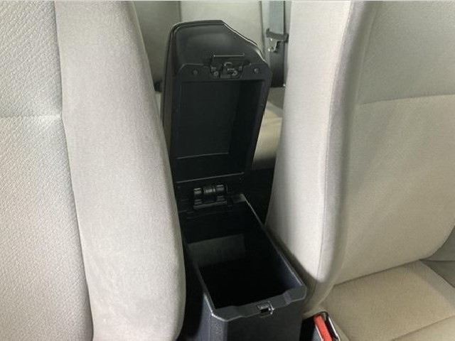 TOYOTA COROLLA AXIO 2016 Image 26