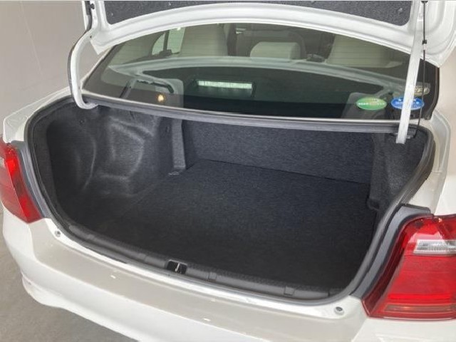 TOYOTA COROLLA AXIO 2016 Image 32