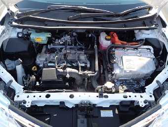 TOYOTA COROLLA AXIO 2016 Image 28