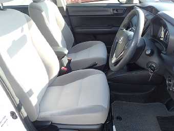 TOYOTA COROLLA AXIO 2016 Image 52