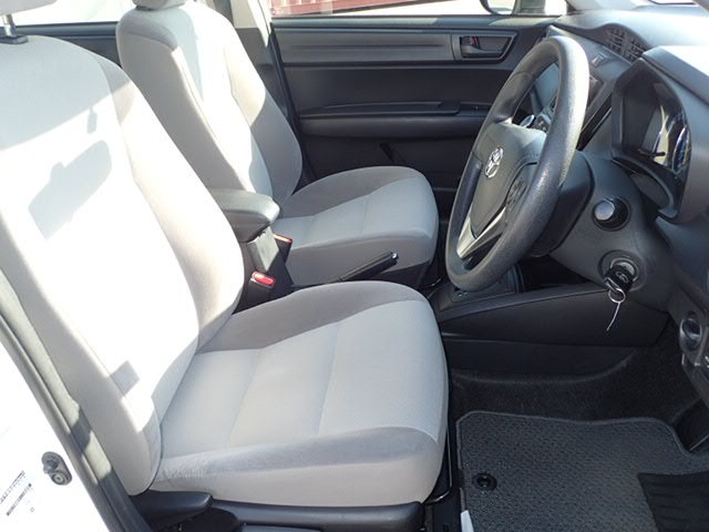 TOYOTA COROLLA AXIO 2016 Image 58