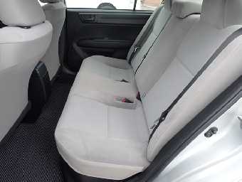 TOYOTA COROLLA AXIO 2015 Image 44