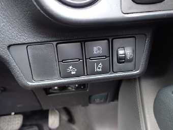 TOYOTA COROLLA AXIO 2015 Image 50