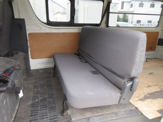 TOYOTA REGIUSACE 2017 Image 20