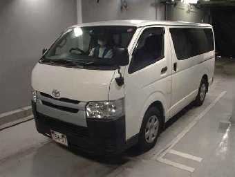 TOYOTA REGIUSACE 2017 Image 4