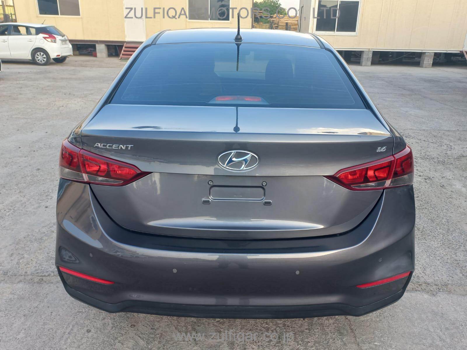 HYUNDAI ACCENT 2019 Image 4