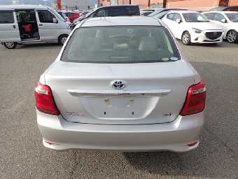 TOYOTA COROLLA AXIO 2015 Image 15