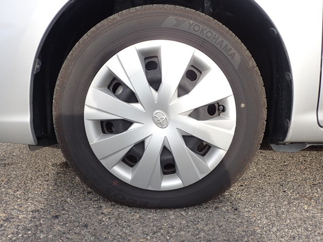 TOYOTA COROLLA AXIO 2015 Image 25