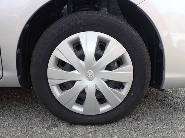 TOYOTA COROLLA AXIO 2015 Image 28