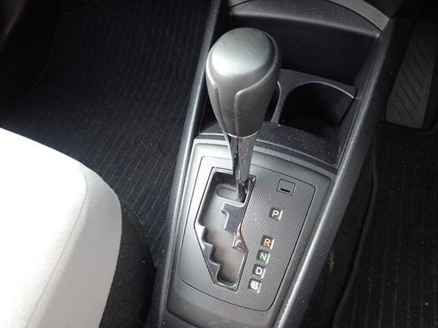 TOYOTA COROLLA AXIO 2015 Image 46