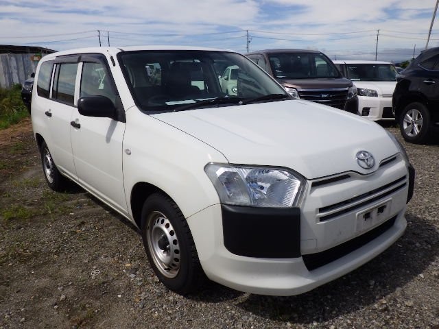 TOYOTA PROBOX 2017 Image 24