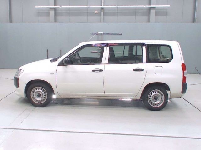 TOYOTA PROBOX 2017 Image 37