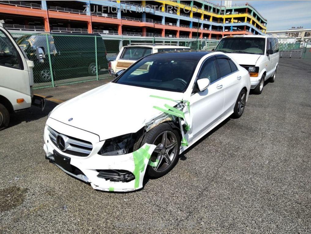 MERCEDES BENZ C CLASS 2015 Image 4