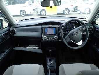 TOYOTA COROLLA AXIO 2015 Image 3