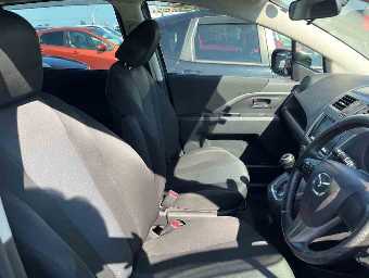 MAZDA PREMACY 2017 Image 8