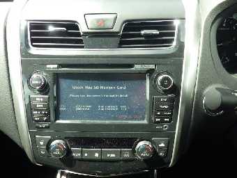 NISSAN TEANA 2017 Image 13