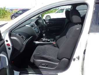 NISSAN TEANA 2017 Image 16