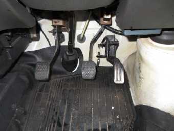 SUZUKI CARRY TRUCK 2004 Image 12