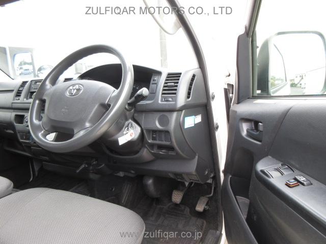 TOYOTA HIACE WAGON 2014 Image 5