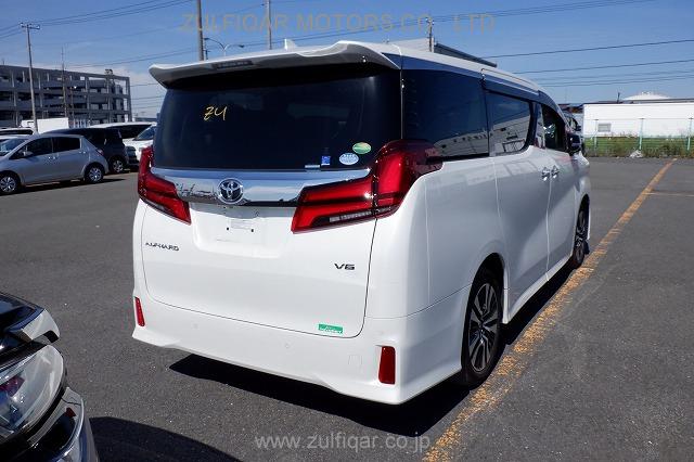 TOYOTA ALPHARD 2019 Image 24