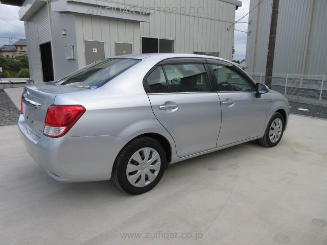 TOYOTA COROLLA AXIO 2013 Image 3