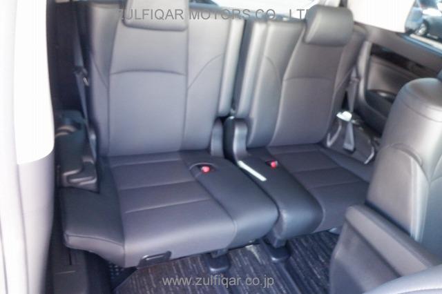 TOYOTA VELLFIRE 2018 Image 12