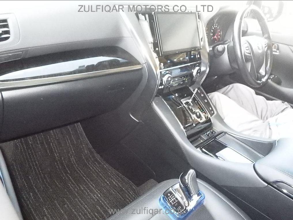 TOYOTA VELLFIRE 2018 Image 3