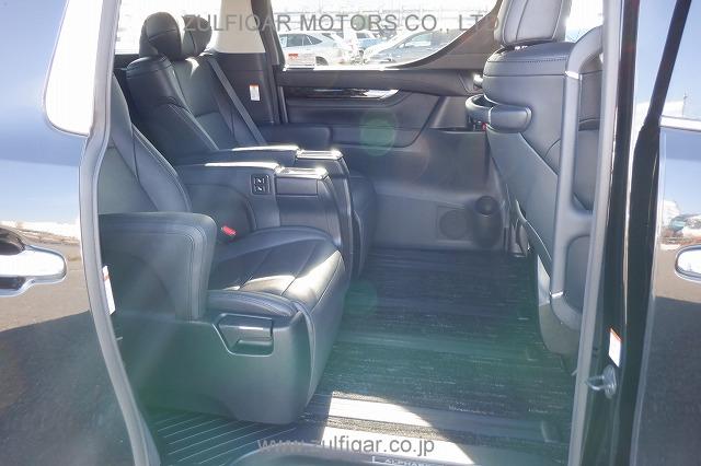 TOYOTA ALPHARD 2018 Image 11