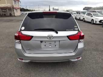 TOYOTA COROLLA FIELDER 2017 Image 3