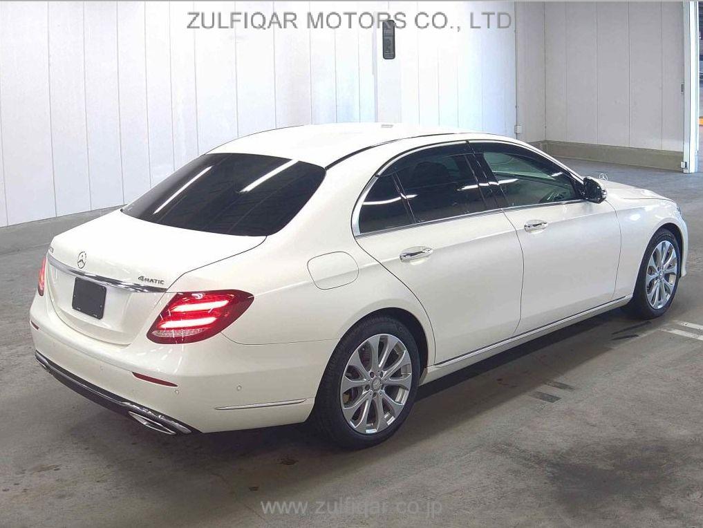 MERCEDES BENZ E CLASS 2017 Image 5