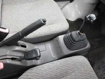 SUZUKI CARRY TRUCK 2000 Image 11