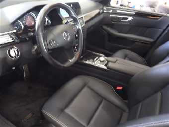 MERCEDES BENZ E CLASS 2009 Image 4