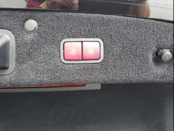 MERCEDES BENZ S CLASS 2015 Image 17