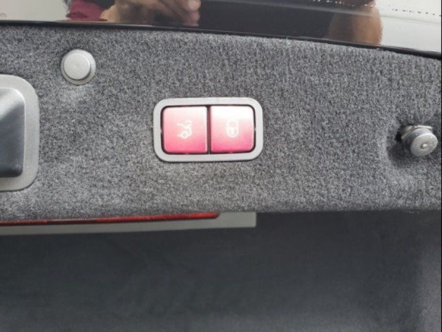 MERCEDES BENZ S CLASS 2015 Image 23