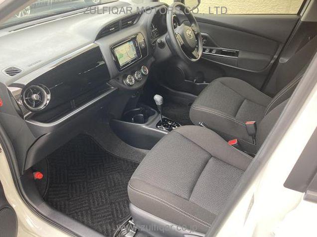 TOYOTA VITZ 2019 Image 26