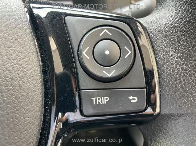 TOYOTA VITZ 2019 Image 9