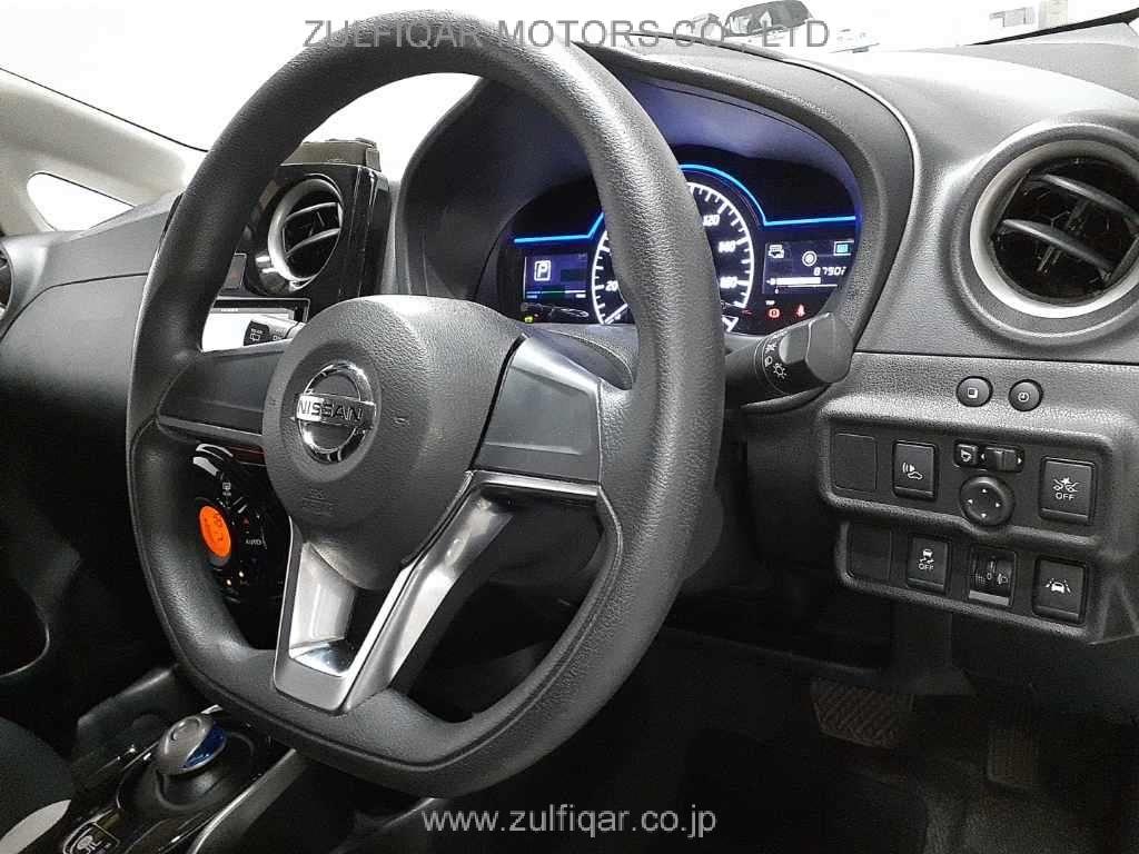 NISSAN NOTE 2018 Image 7