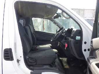 NISSAN NV350 CARAVAN 2014 Image 10