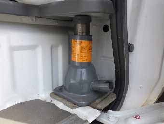 NISSAN NV350 CARAVAN 2014 Image 18