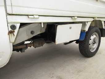 SUZUKI CARRY TRUCK 2000 Image 7