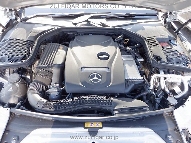 MERCEDES BENZ C CLASS 2017 Image 25