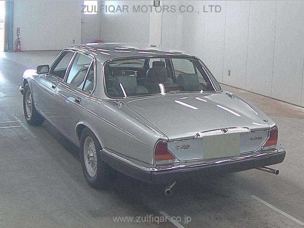 DAIMLER DOUBLE SIX 1991 Image 2