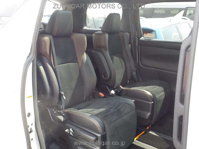 TOYOTA ALPHARD 2017 Image 26