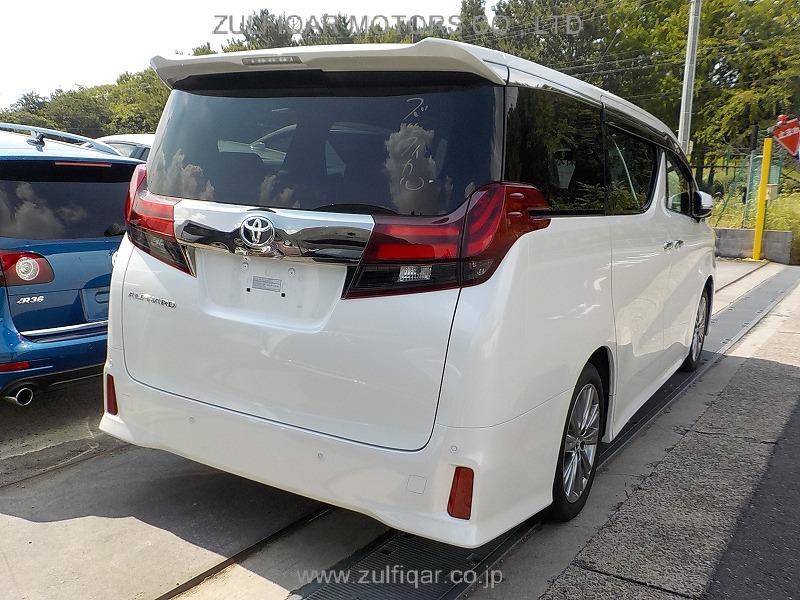 TOYOTA ALPHARD 2017 Image 32