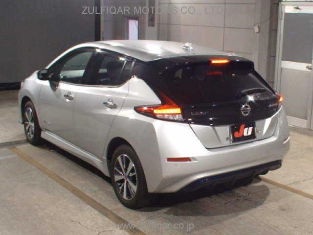 NISSAN LEAF 2020 Image 2