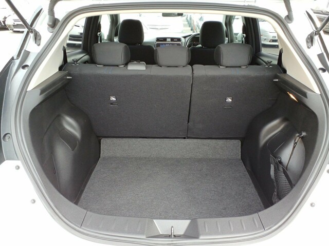 NISSAN LEAF 2020 Image 24