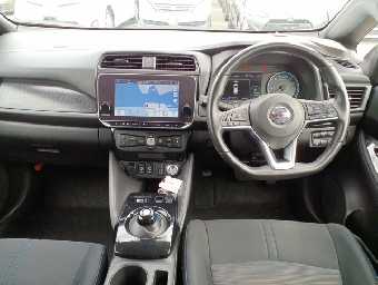 NISSAN LEAF 2020 Image 19