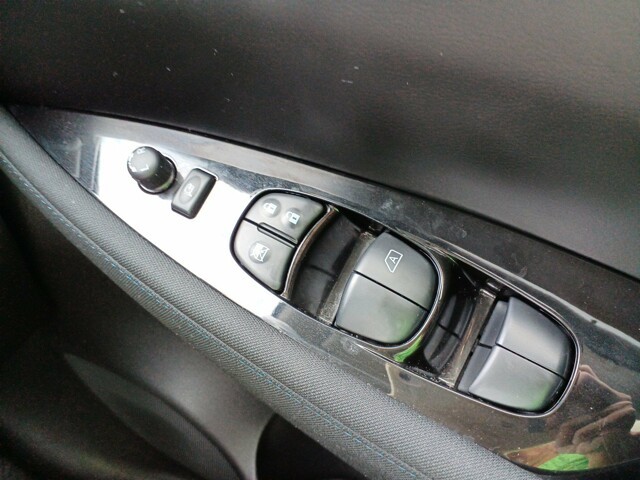 NISSAN LEAF 2020 Image 27